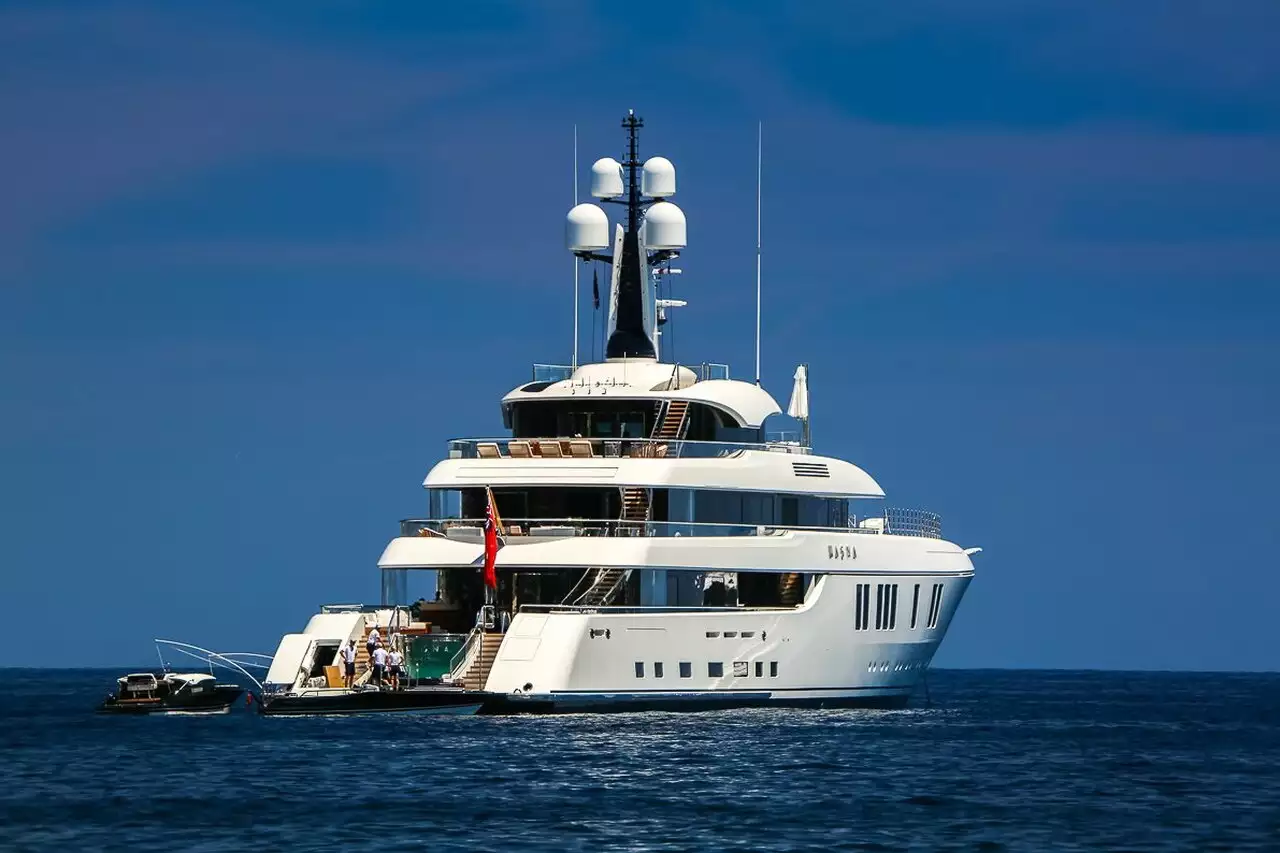 яхта Lunasea – 73м – Feadship