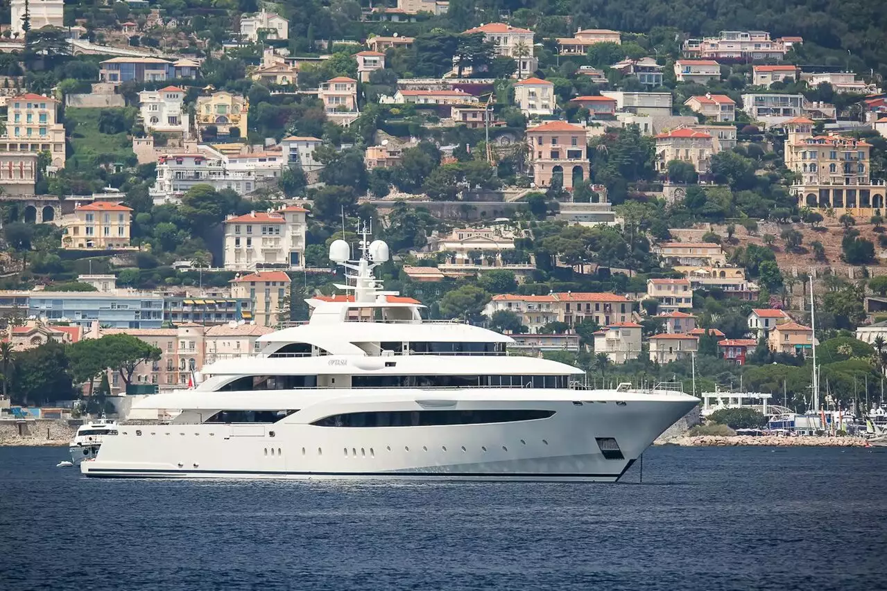 Optasia yacht