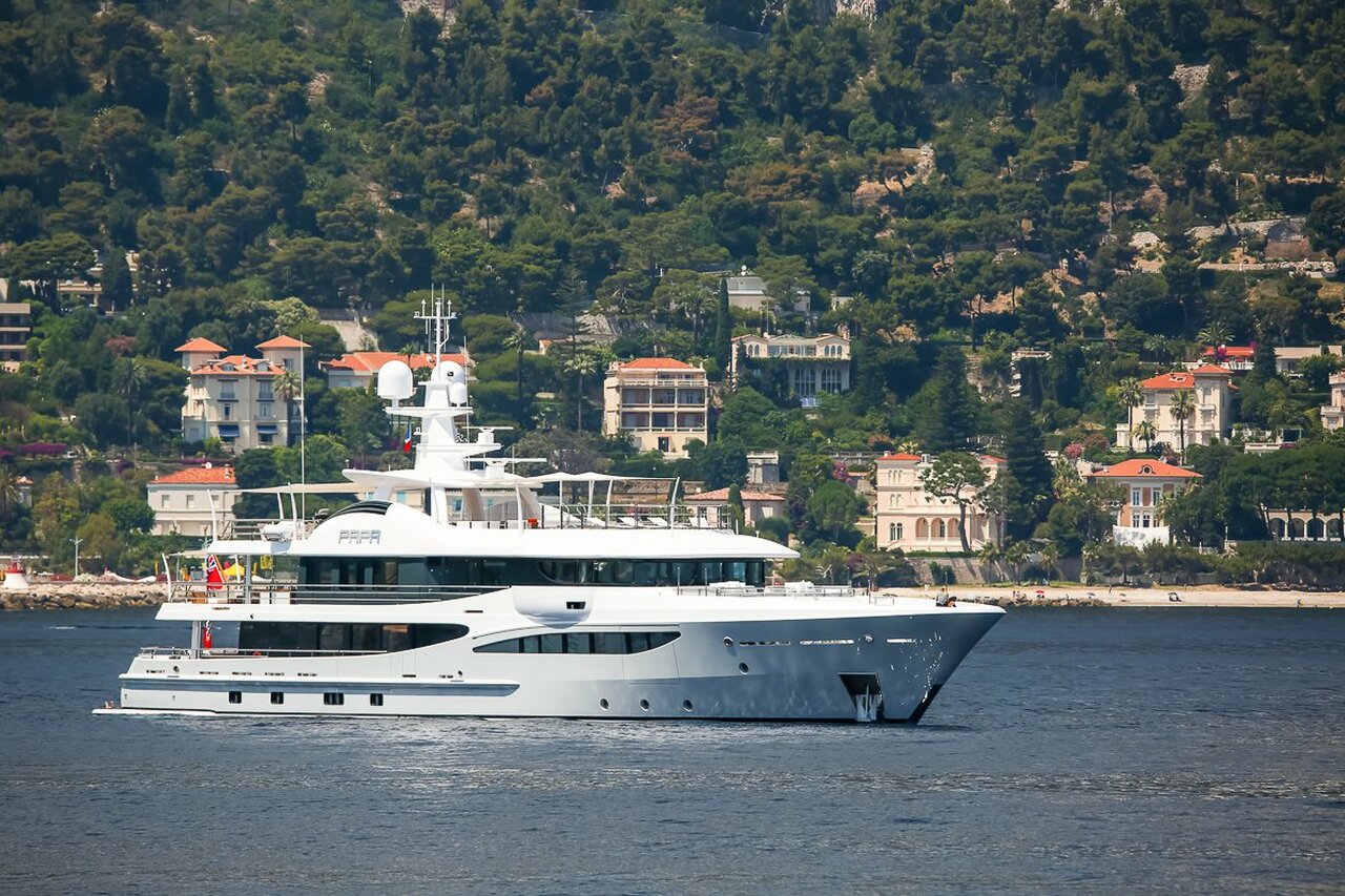 Papa yacht – 55m – Amels