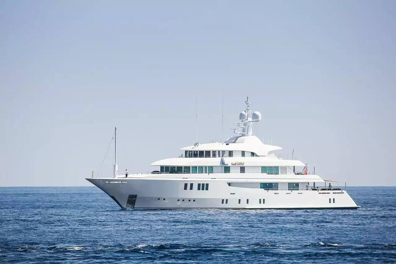 NORA Yacht (ex Party Girl) • Icon Yachts • 2012 • Voormalige eigenaar Charles West