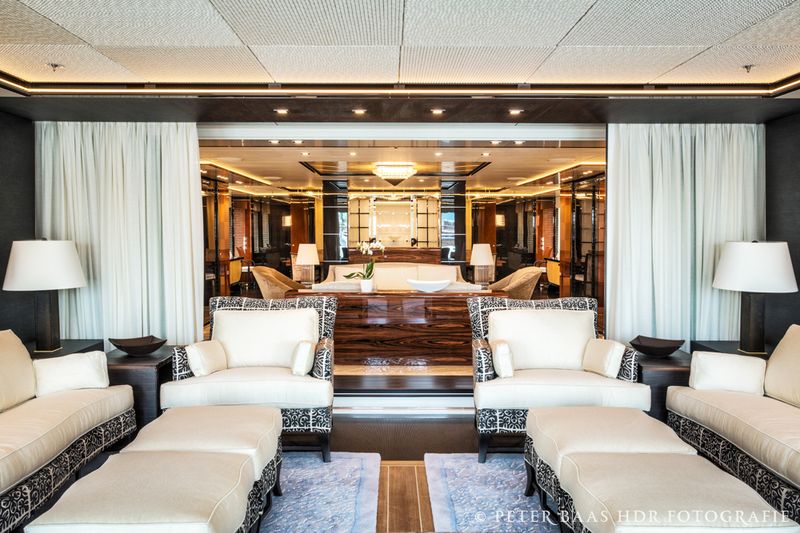 yacht Party Girl interior