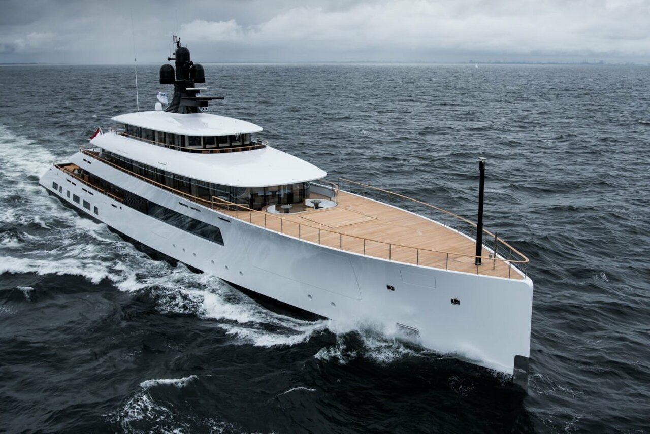 PI Yacht - Feadship - 2019 - Propietario Howard Schultz