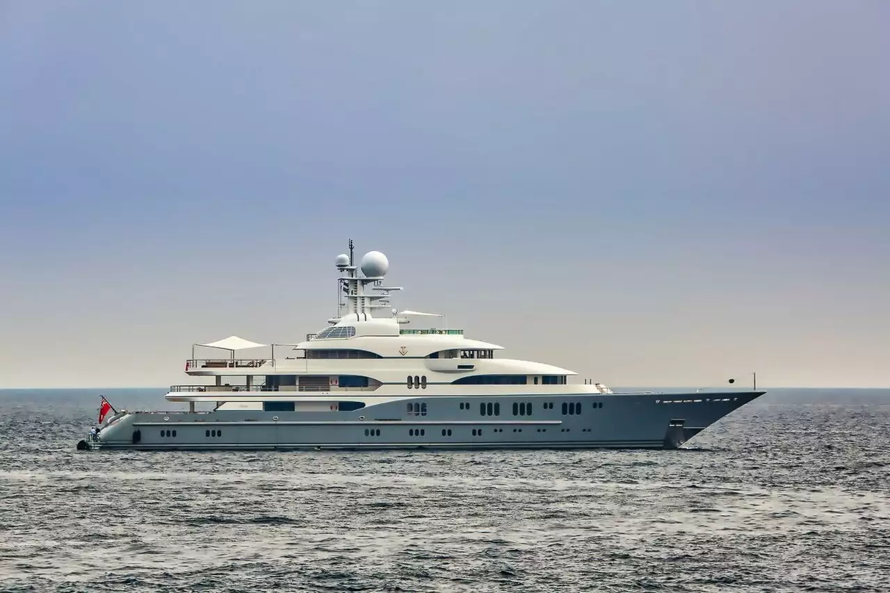 ROCINANTE Yacht • Lurssen • 2008 • Propriétaire Gabe Newell