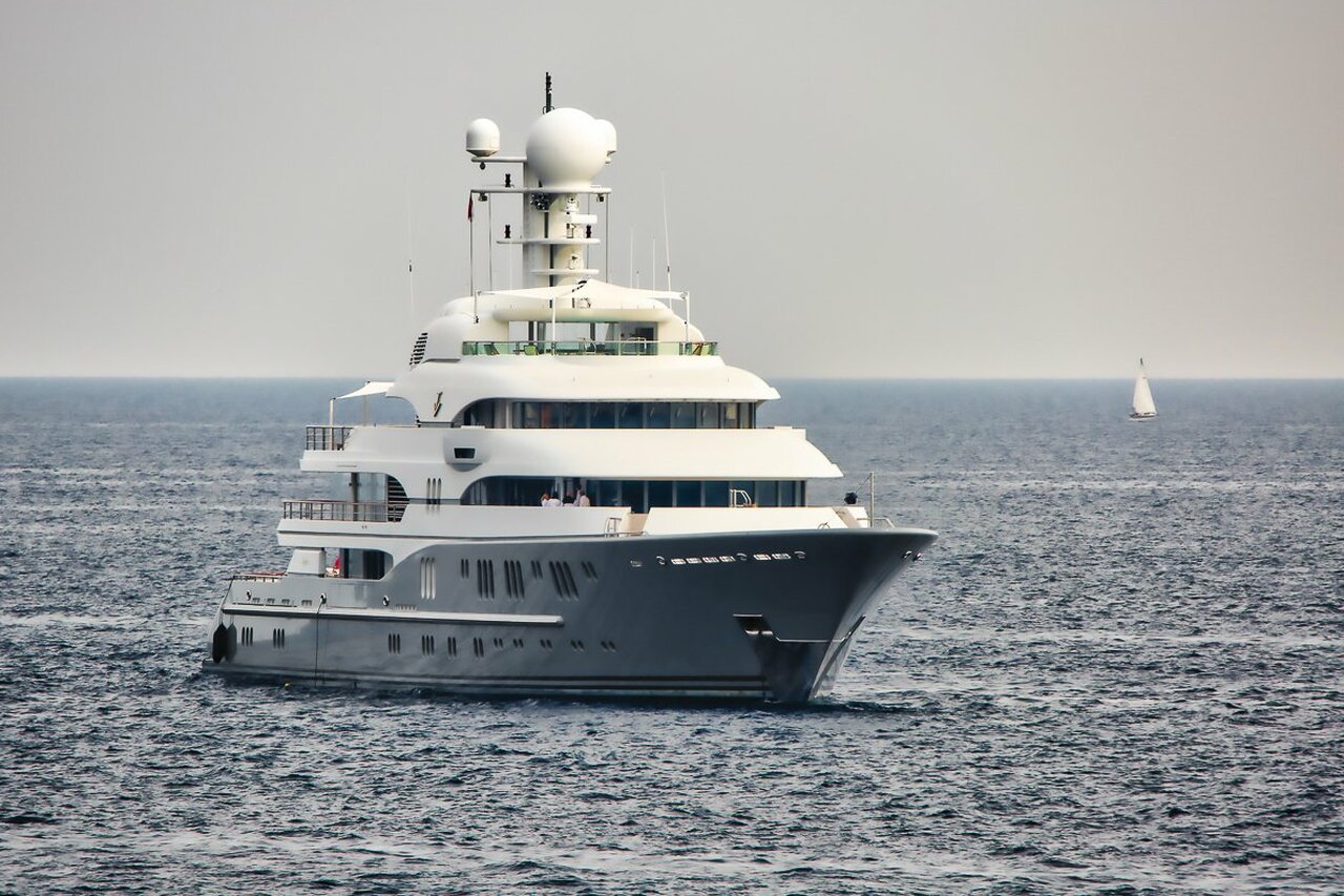 ROCINANTE Yacht • Lurssen • 2008 • Владелец Гейб Ньюэлл