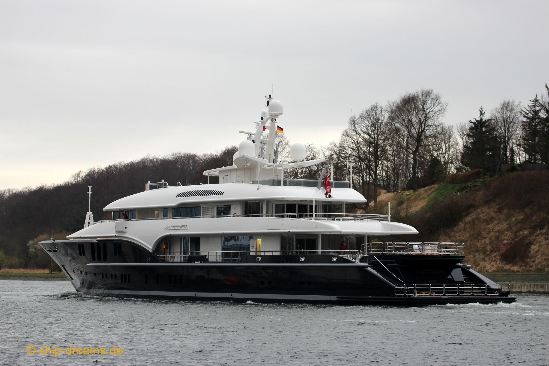 SAPPHIRE Yate - Nobiskrug - 2011 - Propietario Filaret Galchev