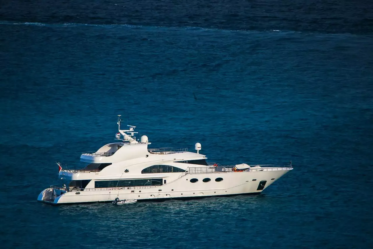 LOTUS Yacht • Miss Tor • 2007 • Ex-proprietário Vikram Chatwal