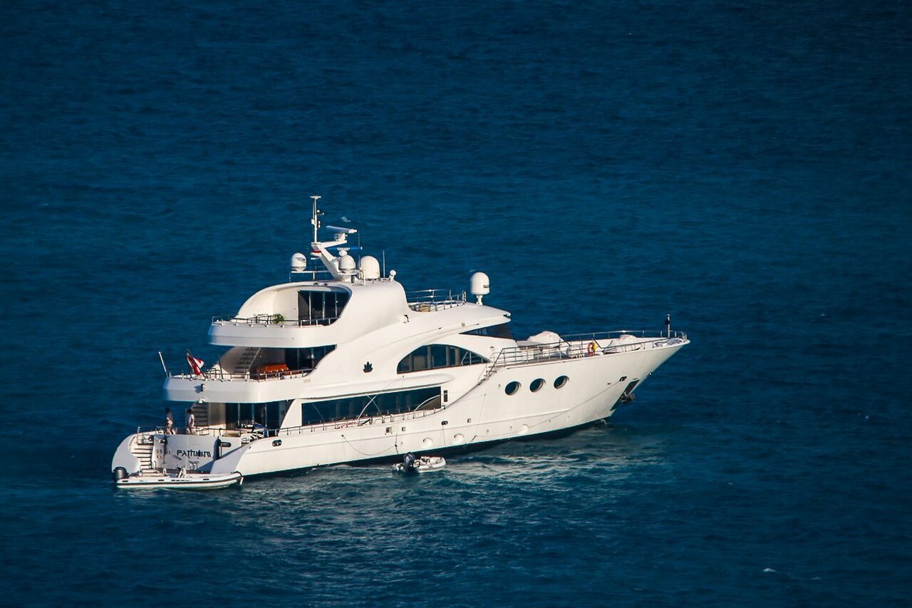 Lotus Yacht • Miss Tor • 2007 • For Sale & For Charter