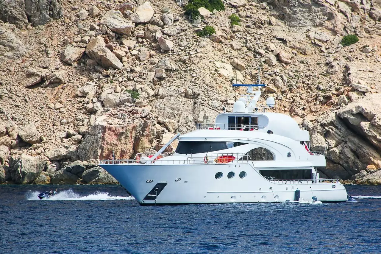 LOTUS Yacht • Miss Tor • 2007 • Ex-proprietário Vikram Chatwal