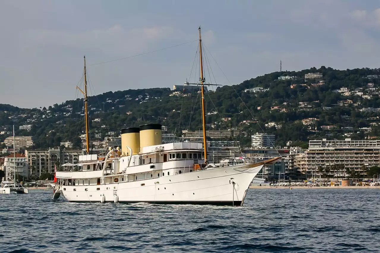 yacht Talitha – 80m – Krupp Germania Werft – Mark Getty