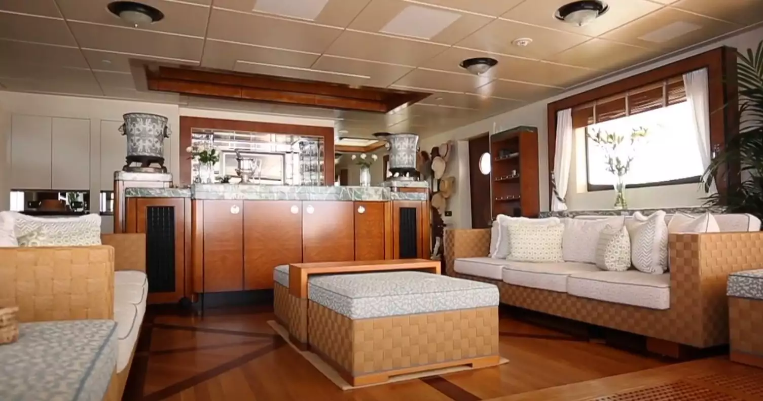 yacht Talitha interior