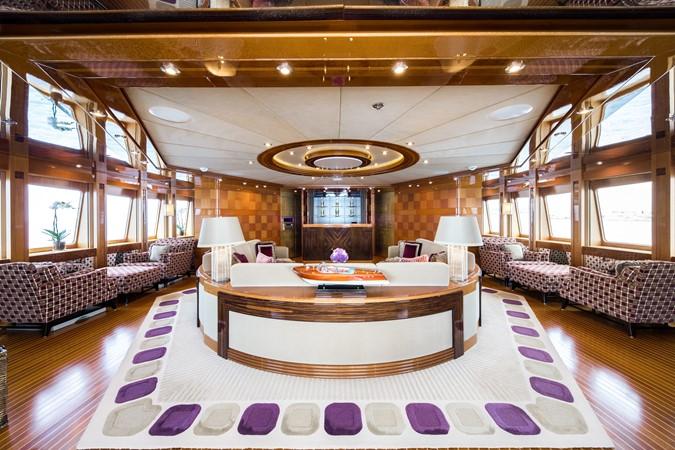 yacht Lady Sheridan interior