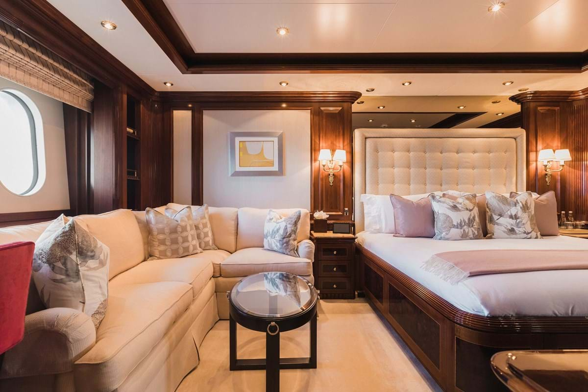 Intérieur du yacht Titania