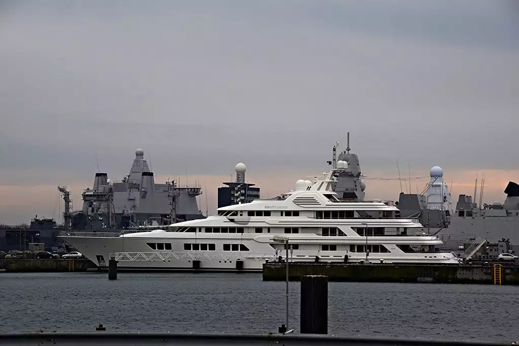 Yate Ebony Shine – Feadship – 2008 – Teodoro Nguema Obiang Mangue