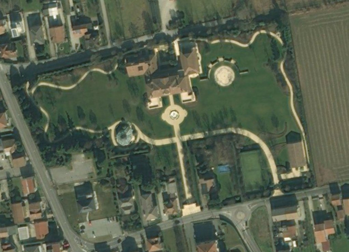 ENNIO DORIS - Net Worth $ 3.2 Billion - Owner of the Yacht Seven