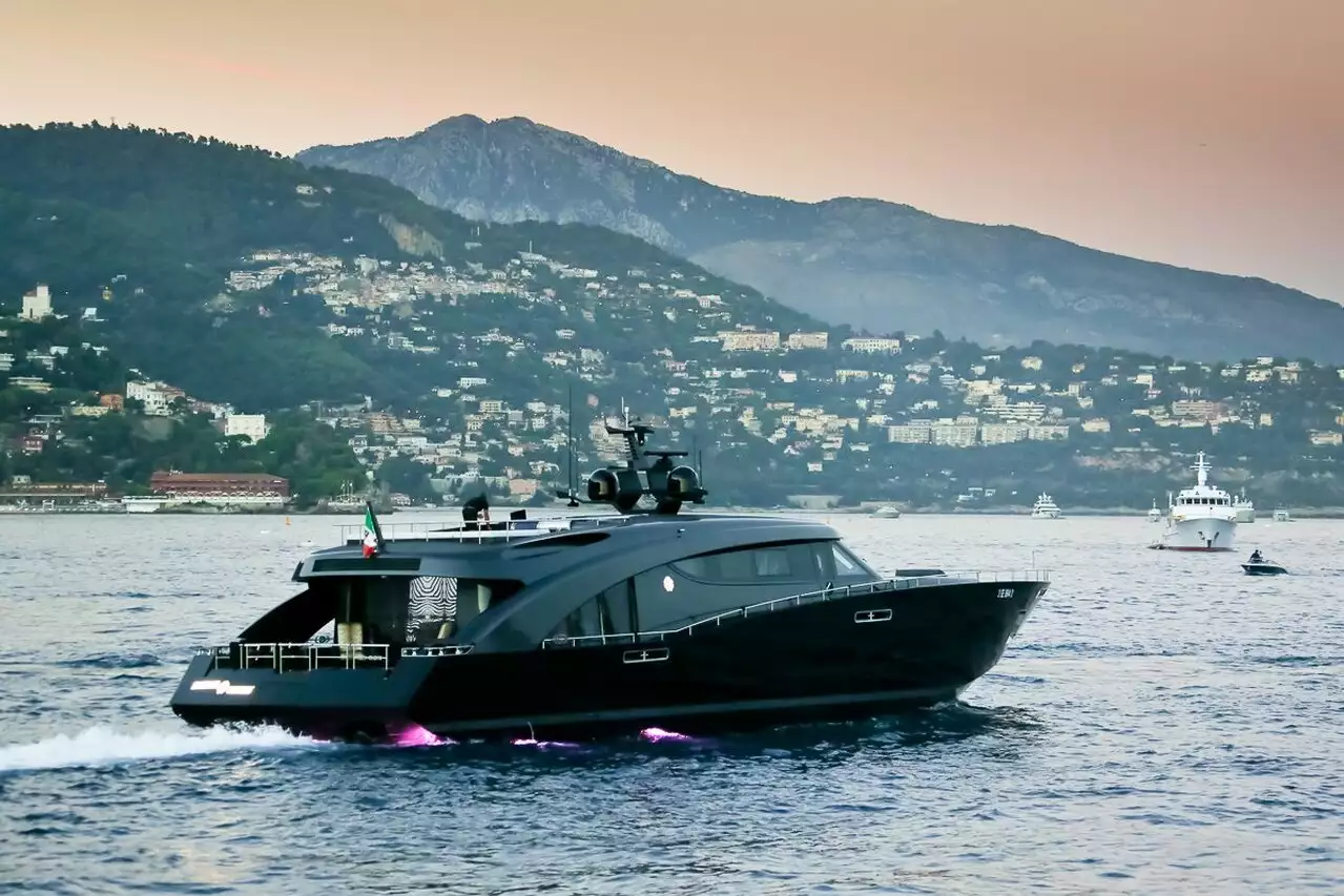 FREEDOM Yacht • Cerri Cantieri Navali • 2018 • Propriétaire Roberto Cavalli