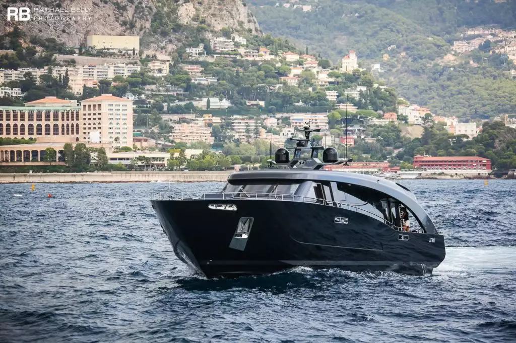 Yacht de liberté – 27m – CCN – Robert Cavalli