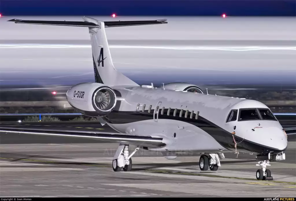 G-SUGR Embraer Legacy 650 طائرة خاصة لورد آلان شوجر