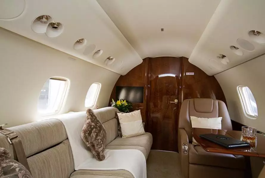Jet privato G-SUGR Embraer Legacy 650 Lord Alan Sugar