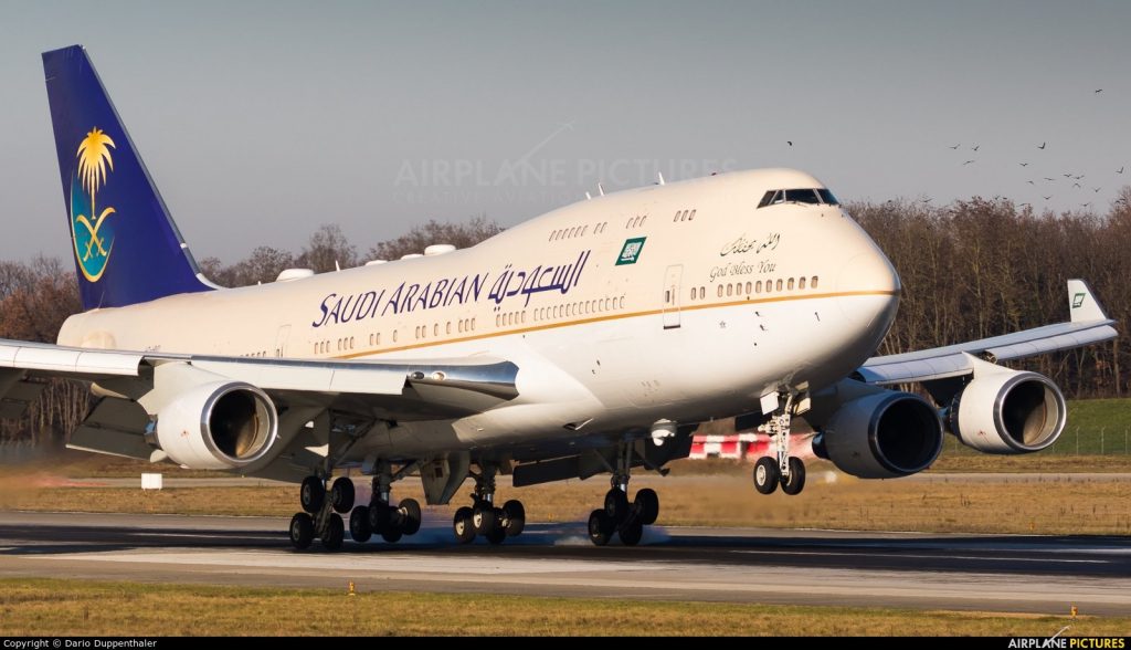 HZ-HM1 B747 Royal Flight Королевства Саудовская Аравия