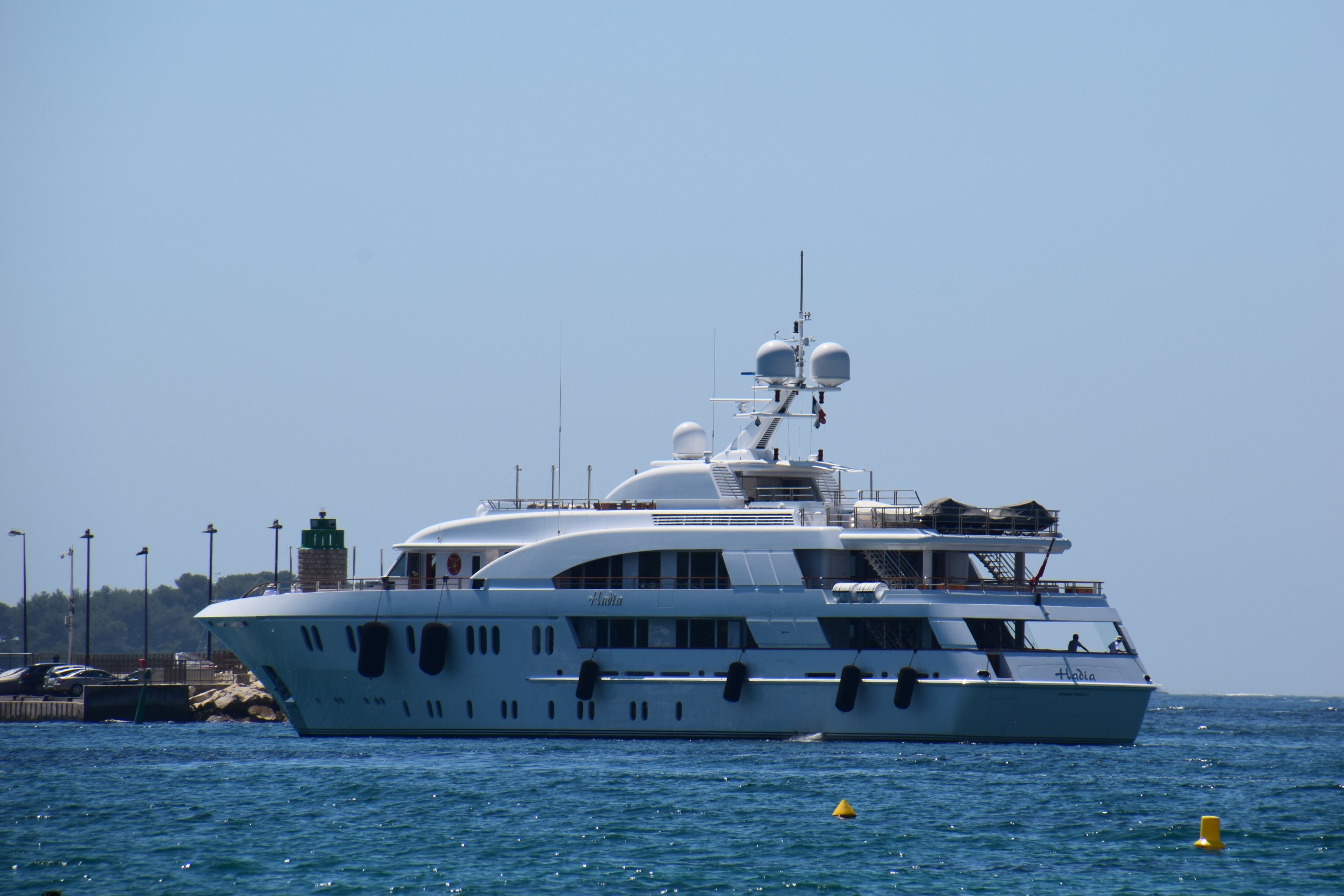 yacht Hadia – Hakvoort – 2006 – Abdul Latif Jameel