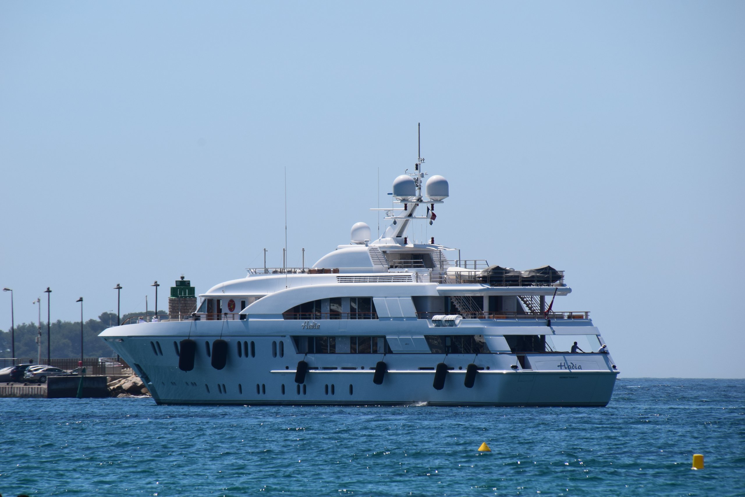 hadia yacht owner