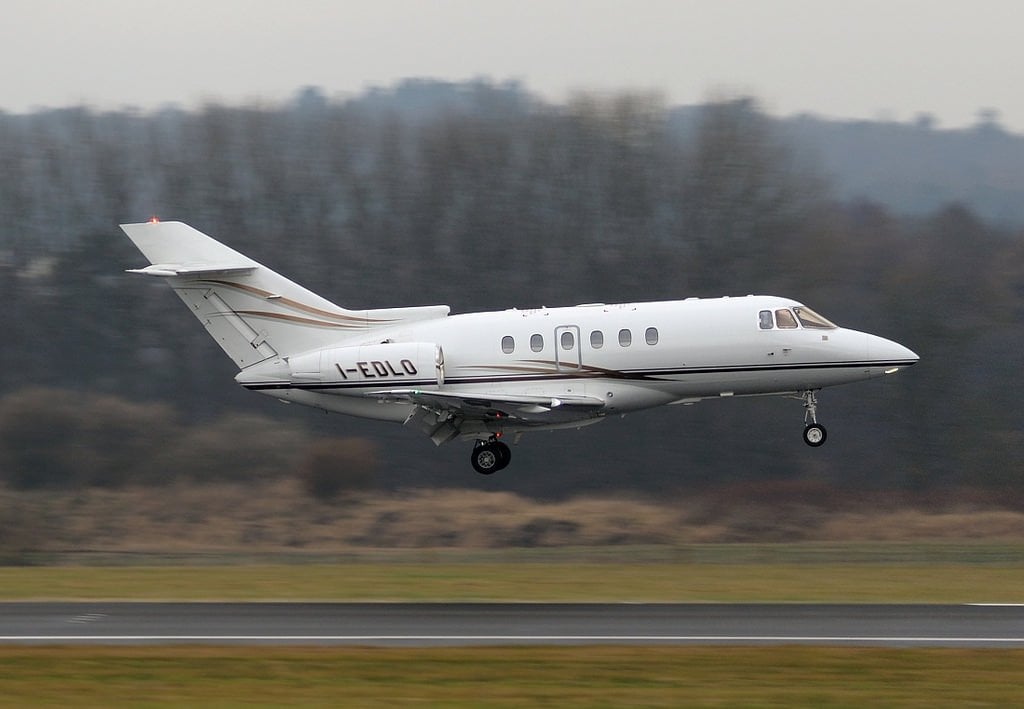 I-EDLO Hawker 750 Berlusconi jet