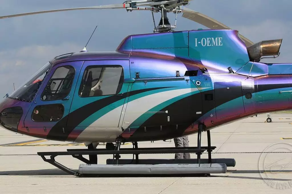 I-OEME Roberto Cavalli Hubschrauber