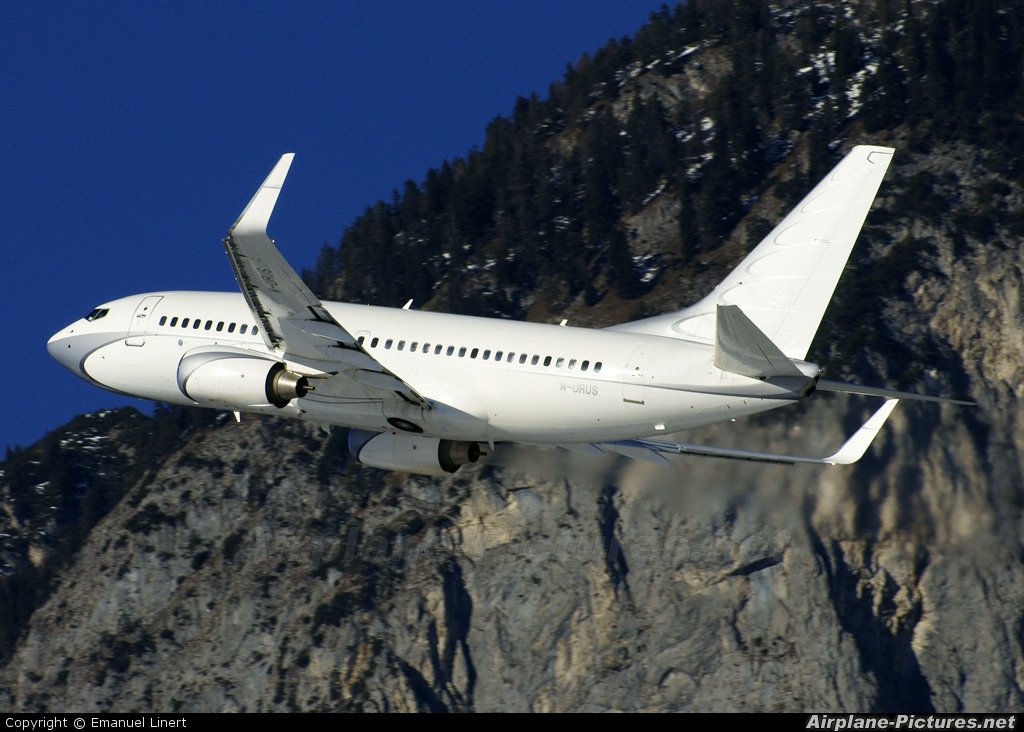 M-URUS – B737 BBJ – Rustem Teregulov – privéjet