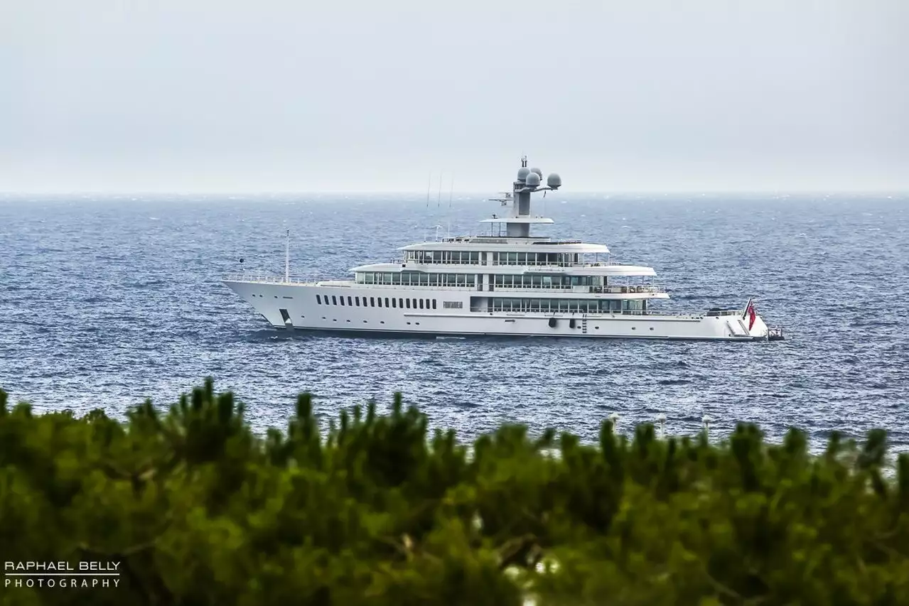 Fonte di Marc Cuban Yacht