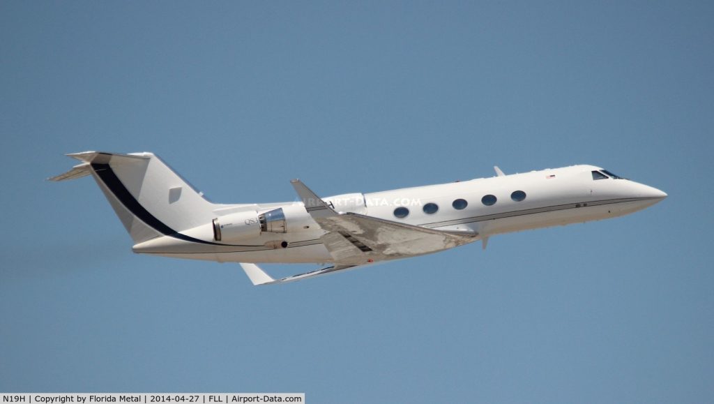 N19H Gulfstream GIV Стэнли Хаббард 