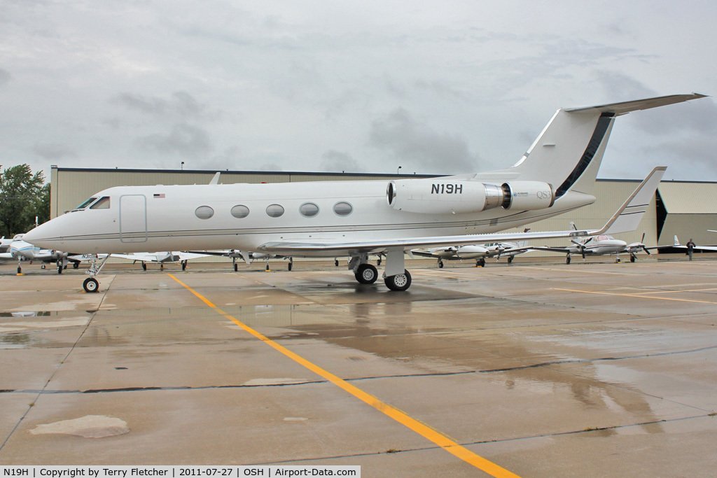 N19H Gulfstream GIV Стэнли Хаббард 