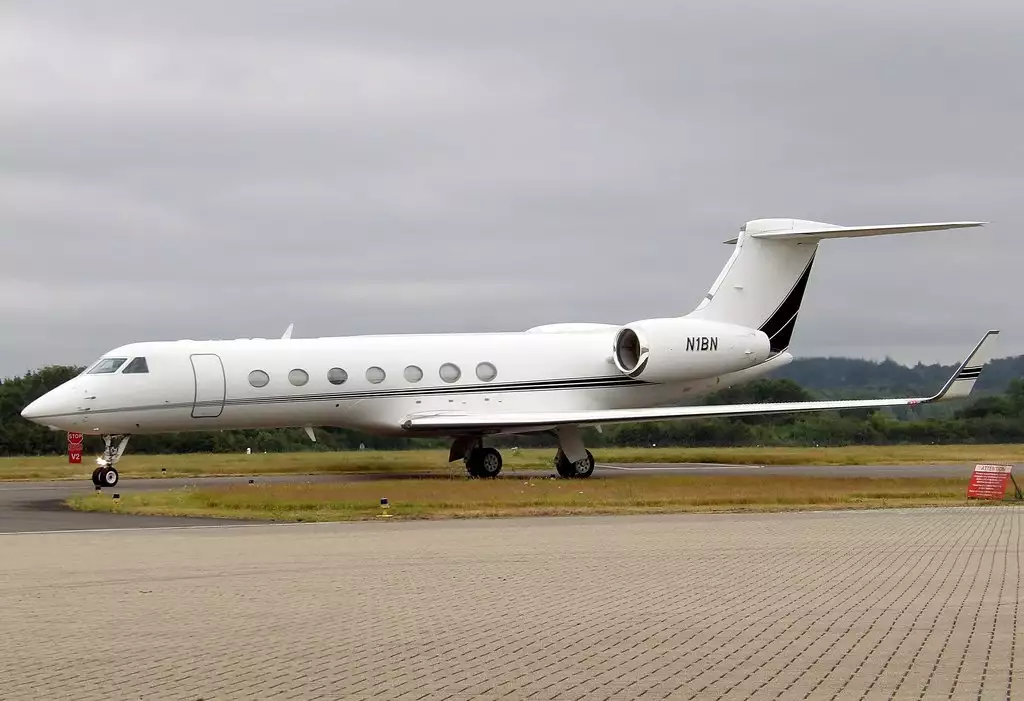 N1BN G550 James Clark privéjet