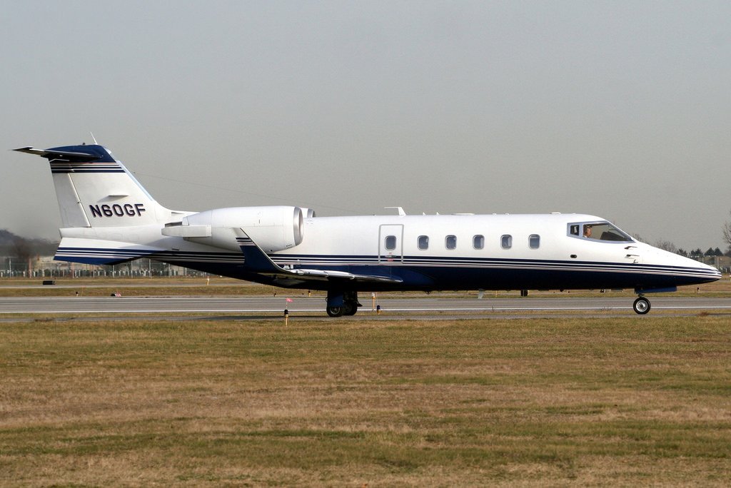 N60GF Learjet Jay-Z privéjet