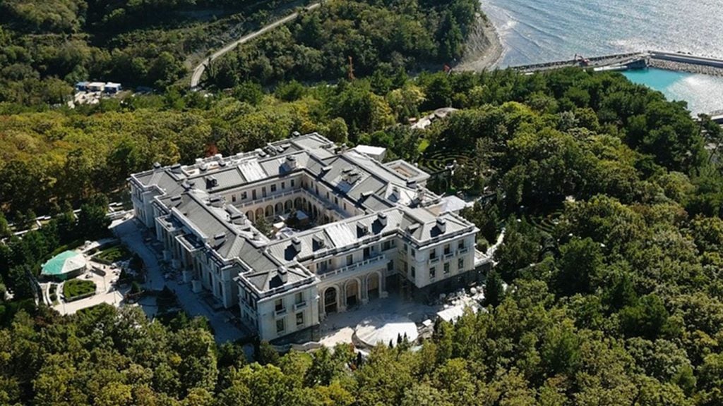 Putin Palais appartenant à Arkady Rotenberg 
