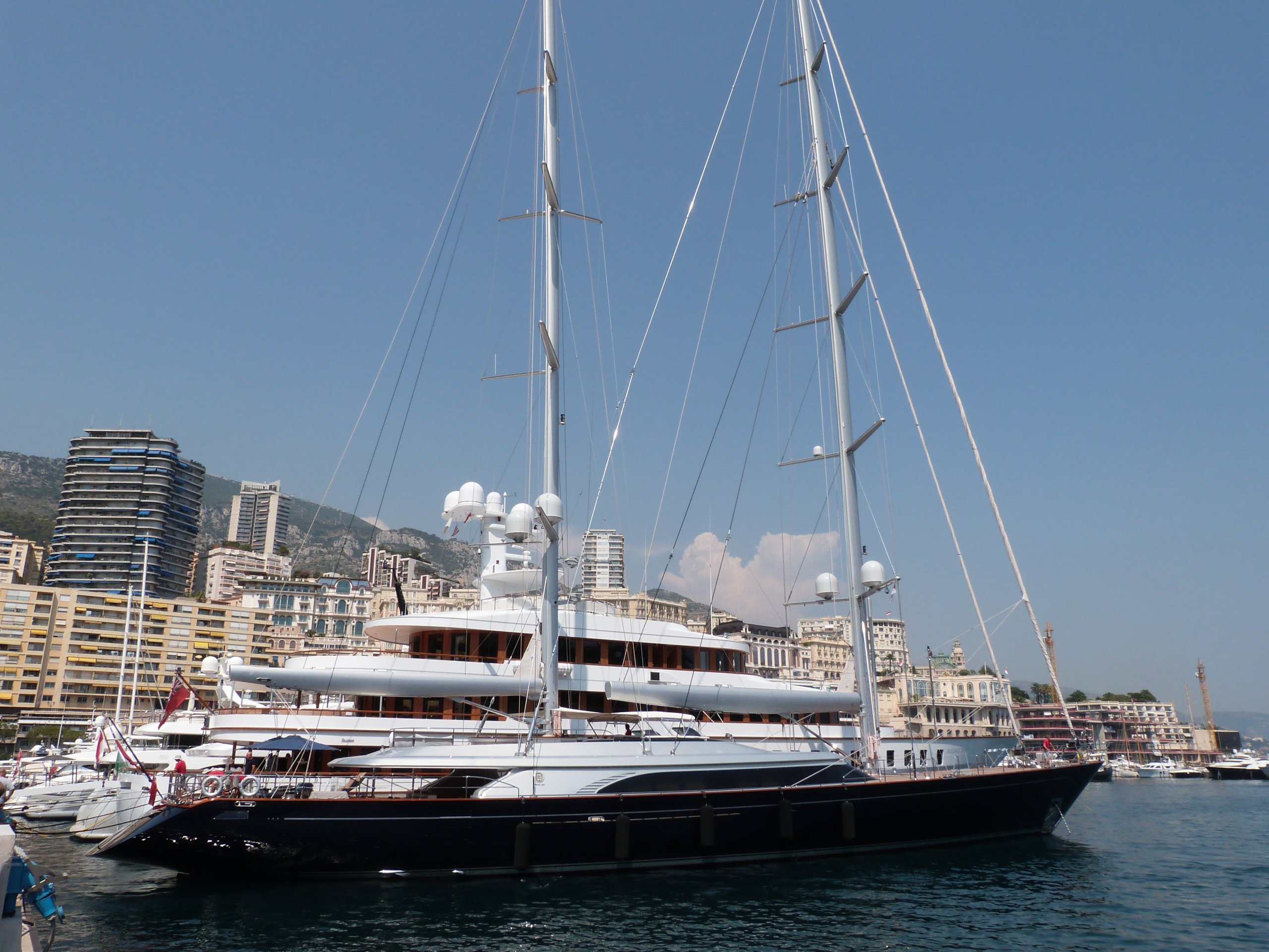 اليخت الشراعي Melek - Perini Navi - Turgay Ciner