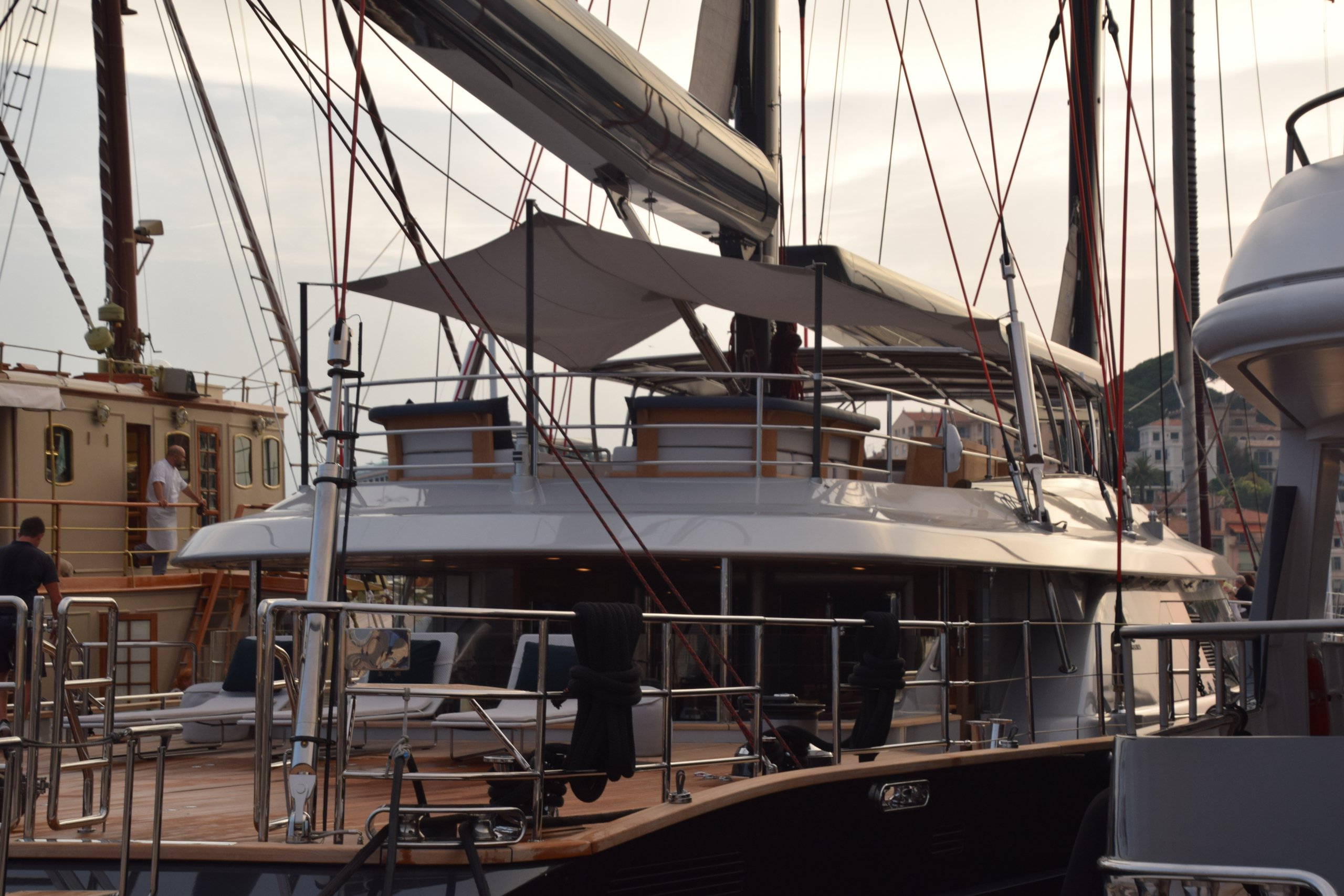 يخت SEAHAWK • Perini Navi • 2013 • المالك آدم ألبرت