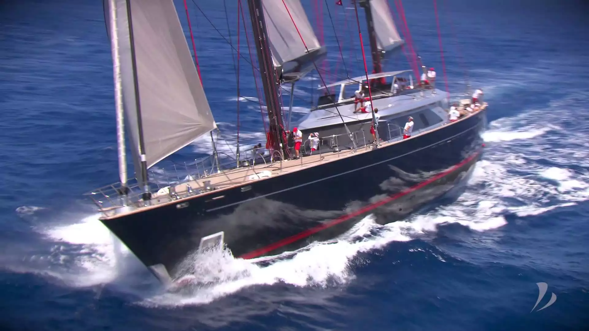 SEAHAWK Yacht • Perini Navi • 2013 • Propriétaire Adam Alpert