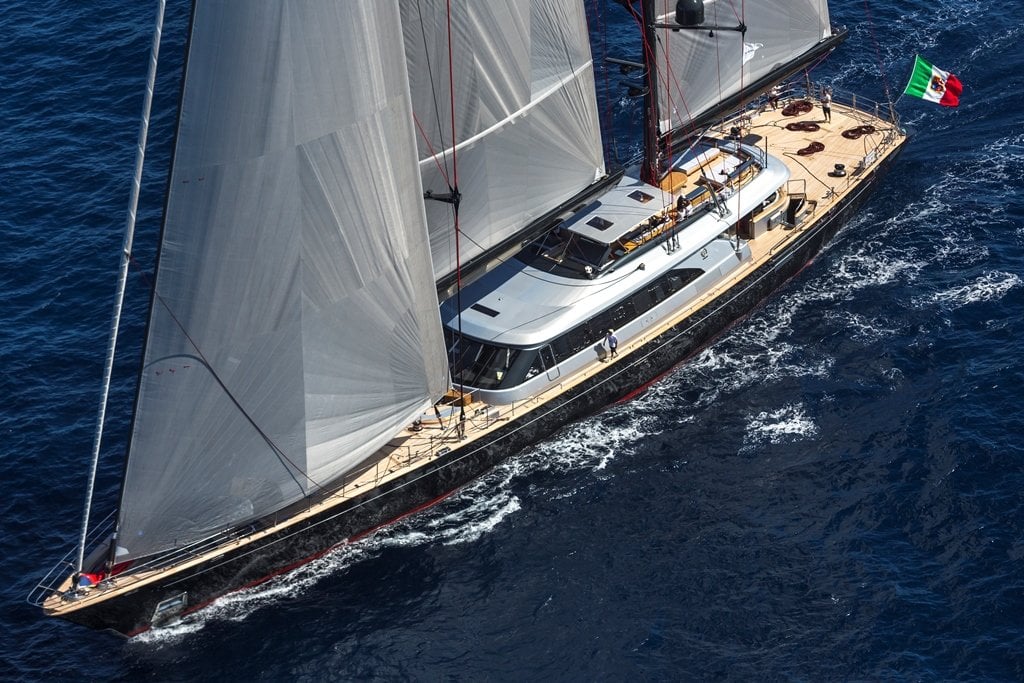 SEAHAWK Yacht • Perini Navi • 2013 • Propriétaire Adam Alpert