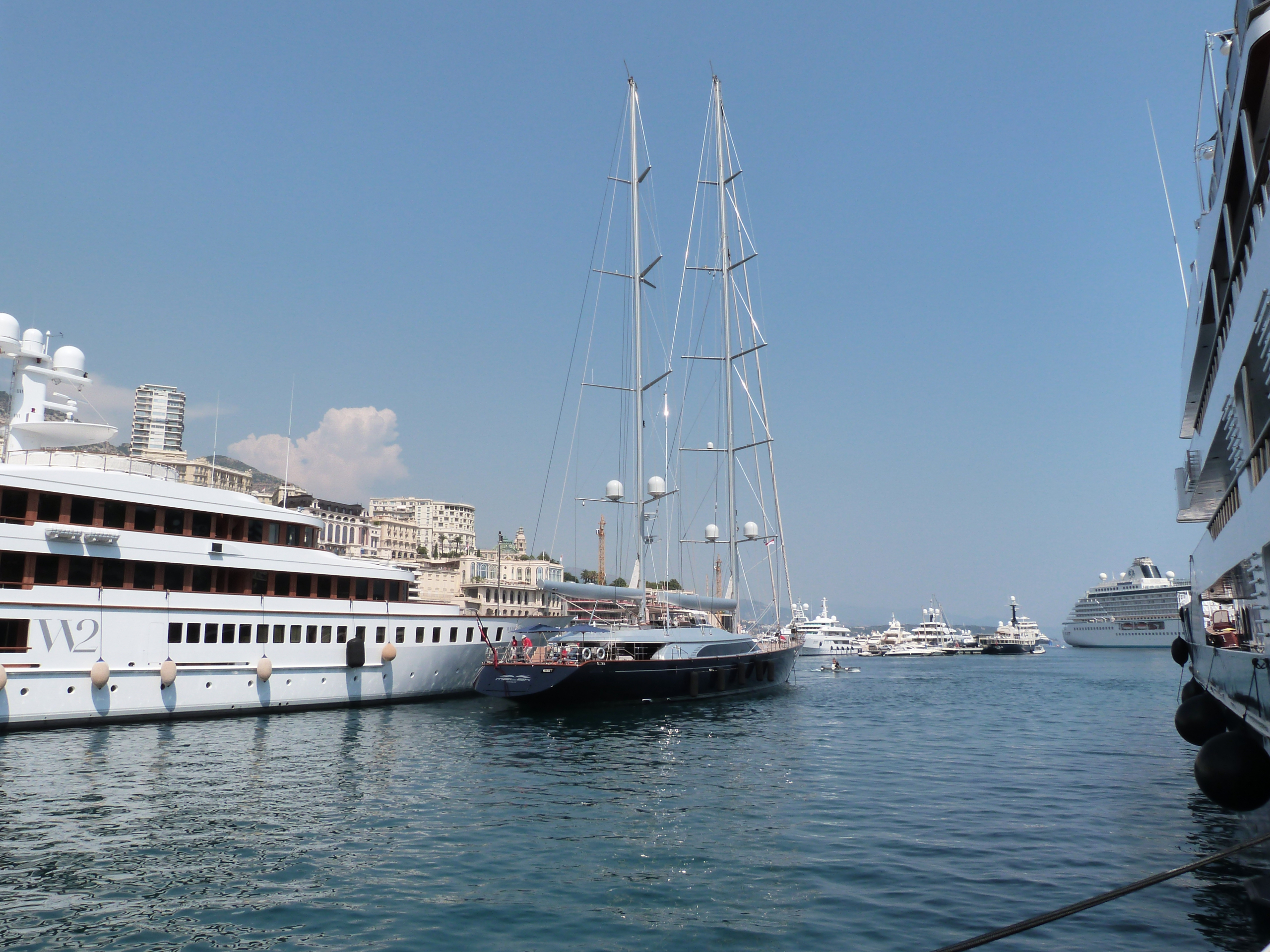 اليخت الشراعي Melek - Perini Navi - Turgay Ciner 