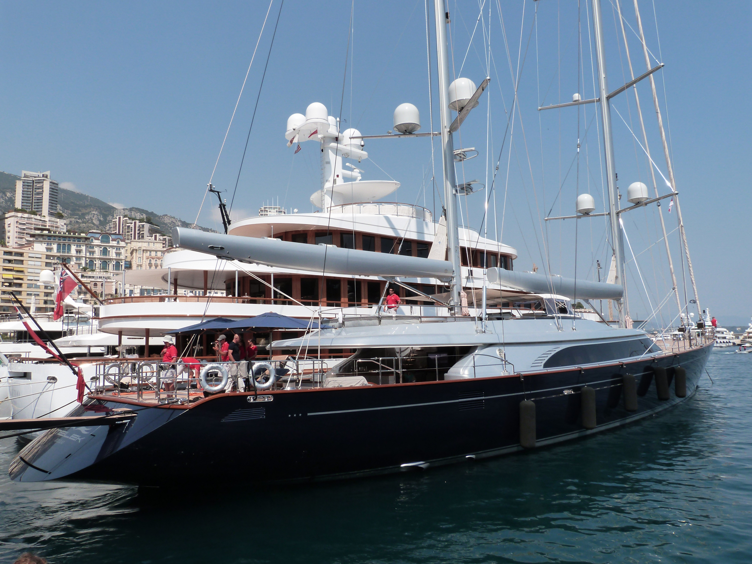 اليخت الشراعي Melek - Perini Navi - Turgay Ciner 