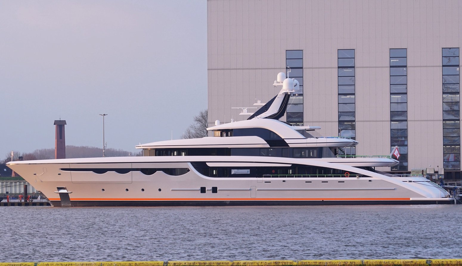 yacht Soaring - A&R - 2020 - owner Ivan Shabalov