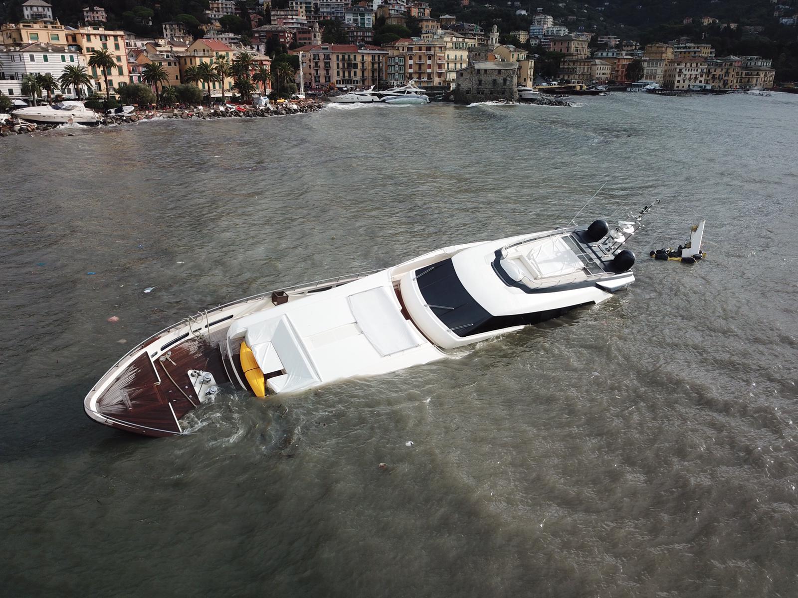 SUEGNO Yacht • Codecasa • 2010 • Eigentümer Pier Silvio Berlusconi