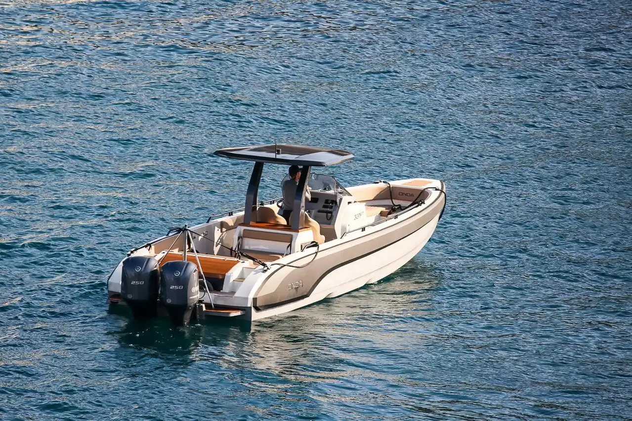 Tender voor Victoria Del Mar jacht - 9,75m - Onda