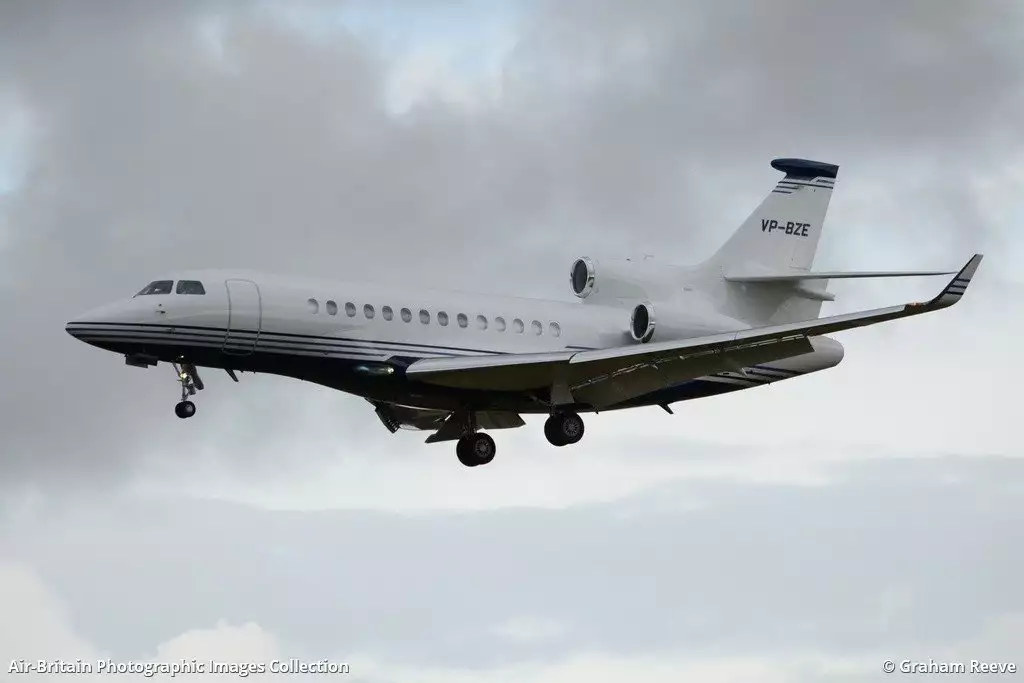 VP-BZE Falcon 7X Lord Ashcroft