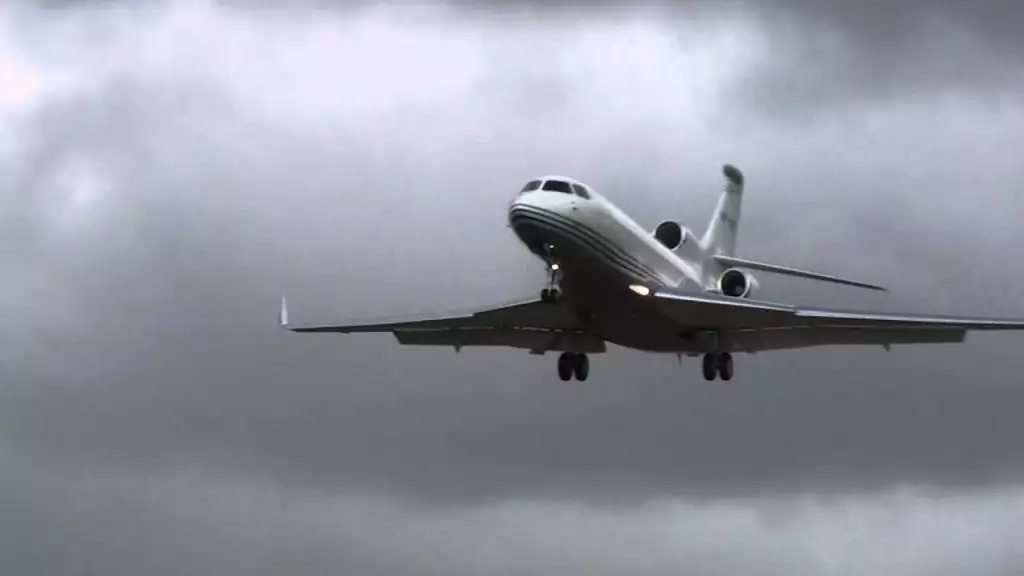 VP-BZE Falcon 7X Лорд Эшкрофт