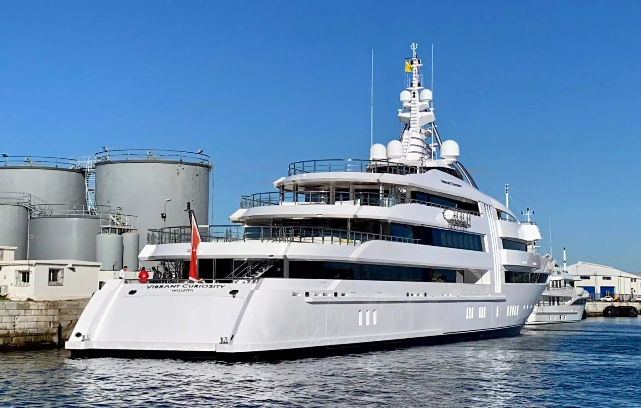 VIBRANT CURIOSITY Yacht • Oceanco • 2009 • المالك Reinhold Wurth