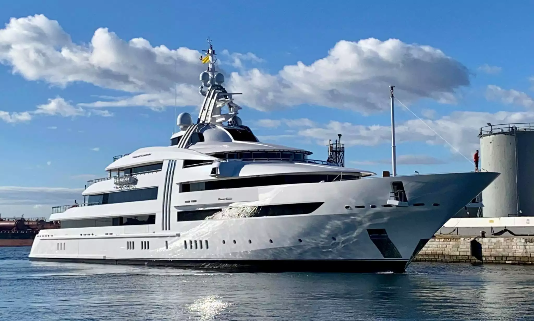 CURIOSITÀ VIBRANTE Yacht • Oceanco • 2009 • Proprietario Reinhold Wurth