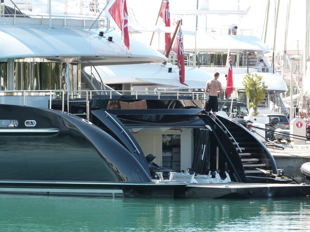 BLISS Yacht • Heesen Yachts • 2007 • Eigenaar Leon Patitsas