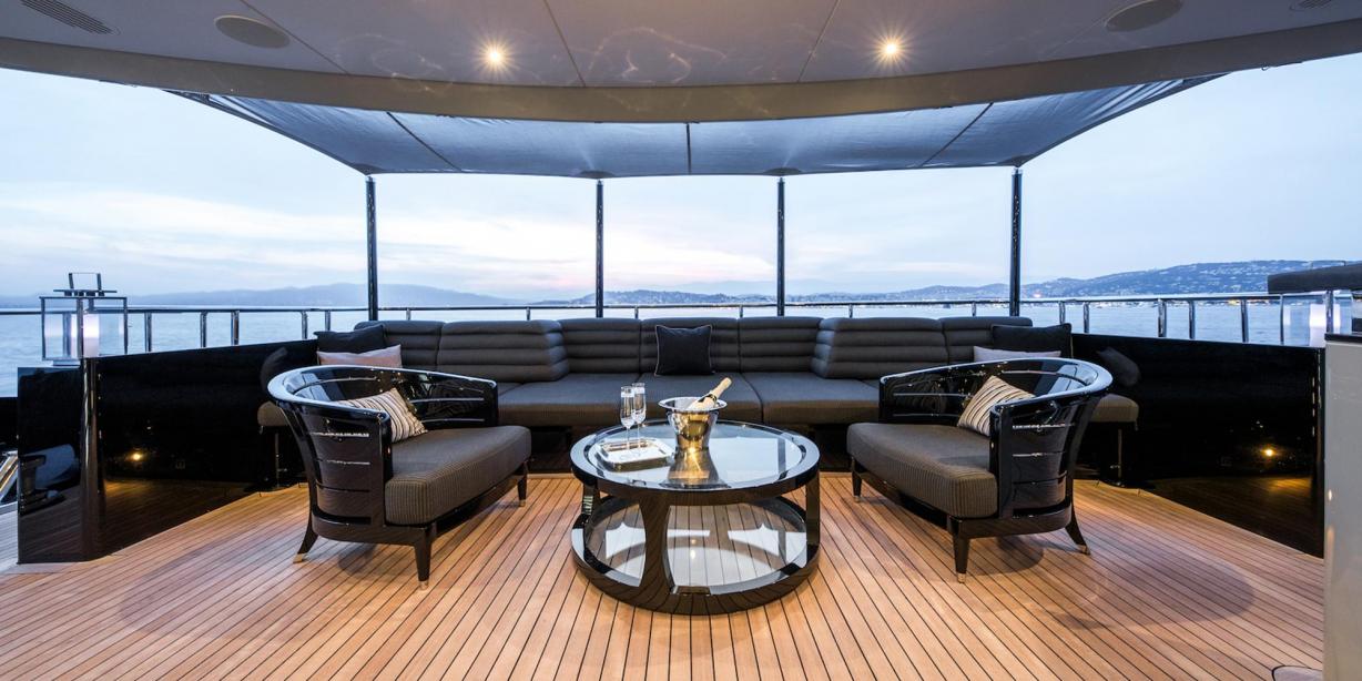 yacht Bliss intérieur