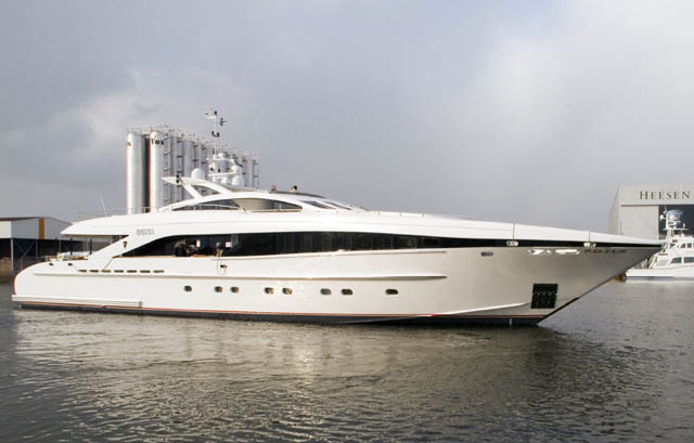 Yacht Buka – Heesen – 2006 – Joaquin Folch Rusinol 